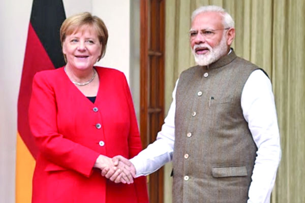 ভারত সফরে মেরকেল