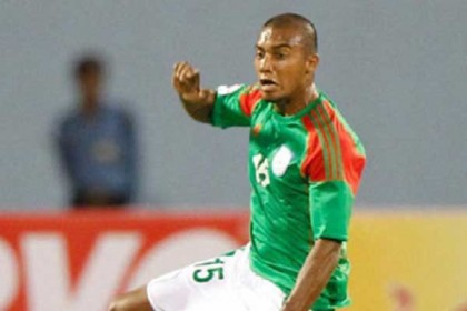 বার্সেলোনায় বাংলাদেশের জামাল ভূঁইয়া! 