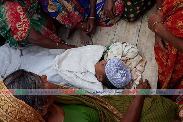 জীবননগরে ইটভাটার মাটিচাপায় এক শিশু নিহত