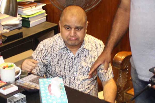 'অনেকেই আমাকে ব্যবহার করলেও এখন কেউ পাশে নেই'