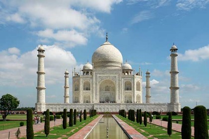 বায়ু দূষণ থেকে তাজমহল রক্ষায় বিশেষ উদ্যোগ