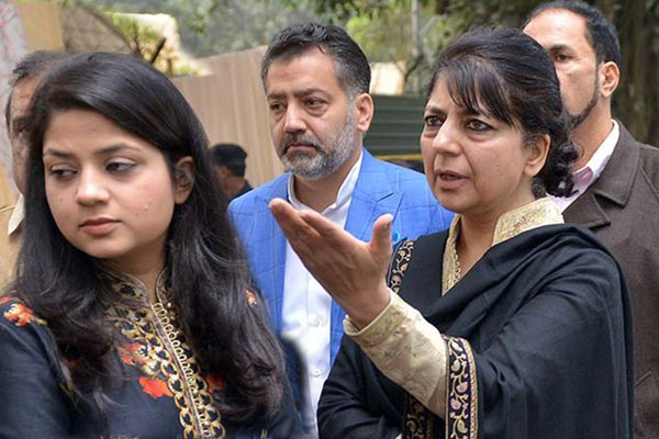 ‘মায়ের অবস্থা ভালো নেই, কিছু হলে ভারত সরকার দায়ী থাকবে’