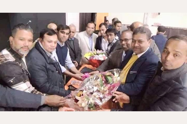 মিলানে মাদারীপুর জেলা পরিষদ সদস্যকে সংবর্ধনা 