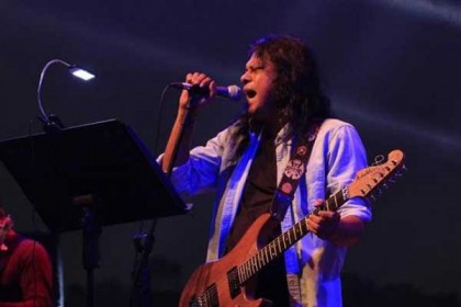 ফের জেমসের হাতে জাতীয় পুরস্কার