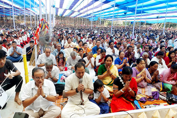 শেষ হলো মাসব্যাপী পার্বত্যাঞ্চলের কঠিন চীবর দানোৎসব