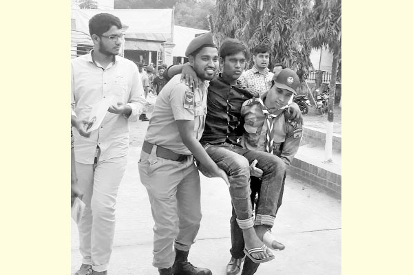 ভর্তিচ্ছুদের জামাই আদর
