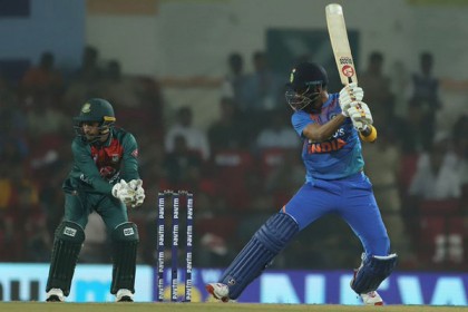 বাংলাদেশকে ১৭৫ রানের লক্ষ্য ছুড়ে দিল ভারত