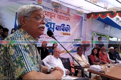 শুধু জিপিএ-৫ পেলে তাকে দিয়ে পৃথিবীর কিছু হবে না: জাফর ইকবাল