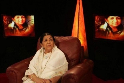কিংবদন্তি গায়িকা লতা মঙ্গেশকর হাসপাতালে ভর্তি 

