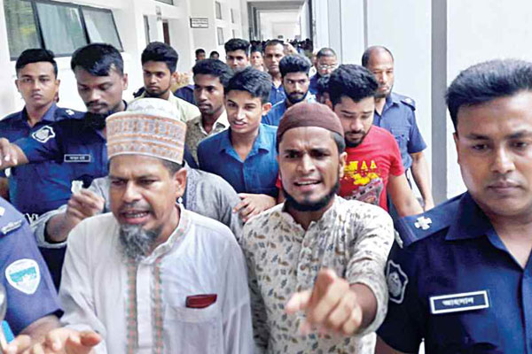 ফাঁসির মঞ্চ নেই ফেনীতে, কুমিল্লায় যাচ্ছে নুসরাতের খুনিরা