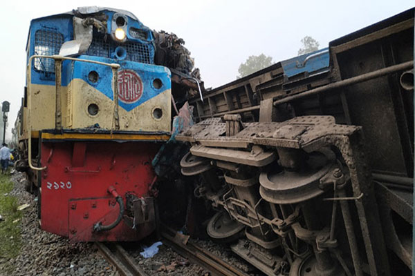 ঢাকা-চট্টগ্রাম ও সিলেট-চট্টগ্রাম রুটে ট্রেন চলাচল বন্ধ