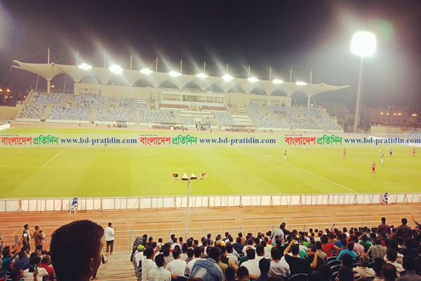 বাহরাইন থেকে দেশে ফিরল বাংলাদেশ ফুটবল দল