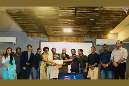 হুমায়ুন আহমেদের জনপ্রিয় ২৯টি বইয়ের নামে গান 'কোথাও কেউ নেই'
