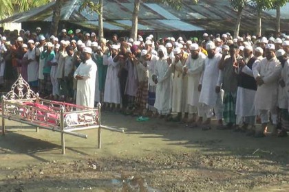 ভোলায় ট্রলার ডুবিতে নিহত ৯ জেলের দাফন সম্পন্ন