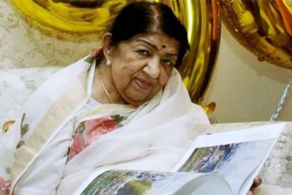 সুস্থ হয়ে উঠছেন লতা মঙ্গেশকর
