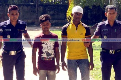 গণধর্ষণ শেষে মুখে পলিথিন পেঁচিয়ে ডোবায় ফেলা হয় ছাত্রীকে!