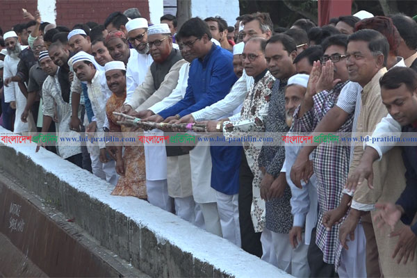 নাটোর চিনিকলে আখ মাড়াই শুরু 