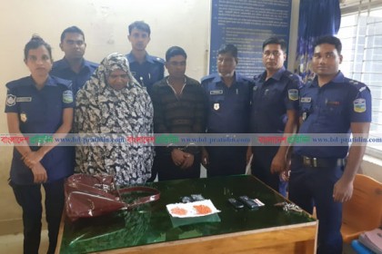 হালুয়াঘাটে ৫০০ পিস ইয়াবাসহ ২ মাদক ব্যবসায়ী আটক