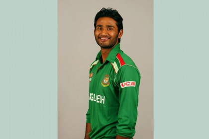এবার মাঠেই ক্রিকেটার পেটালেন শাহাদাত হোসেন