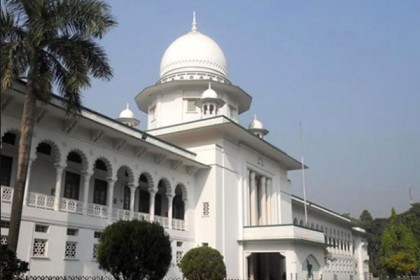 মধ্যপ্রাচ্যে নারী শ্রমিক পাঠানো বন্ধে হাইকোর্টে রিট