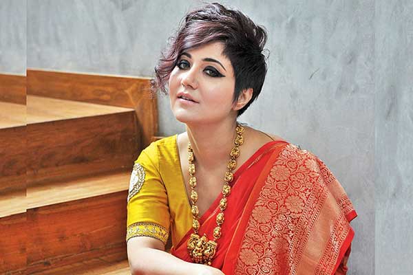 ভক্তের 'কু' প্রস্তাবে কড়া জবাব স্বস্তিকার