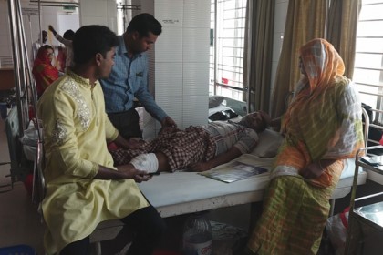ভুল অস্ত্রোপচার, টিউমার বাদ দিয়ে হাড় কাটলেন ডাক্তার