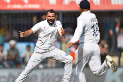 ৪ উইকেট হারিয়ে ব্যাটিং বিপর্যয়ে বাংলাদেশ