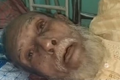দু’টি বাড়ির মালিক হয়েও হতভাগা বাবার ঠিকানা বৃদ্ধাশ্রম
