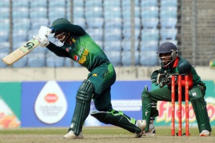 ফাইনালে বাংলাদেশকে বিশাল টার্গেট দিল পাকিস্তান