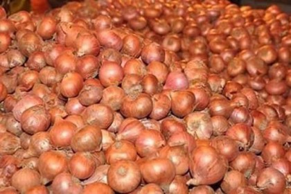 আবারও বাড়ছে পিয়াজের দাম