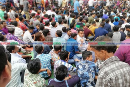 নয়াপল্টনে বিএনপির সমাবেশ চলছে