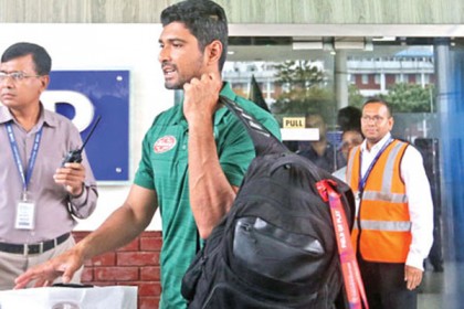 আজই ফিরছেন ঢাকায় চার ক্রিকেটার