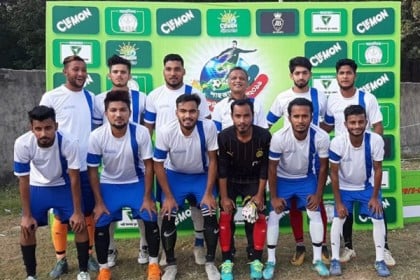 শাহজাহান স্মৃতি ফুটবলে সেমিফাইনালে মেট্রোপলিটন ইউনিভার্সিটি