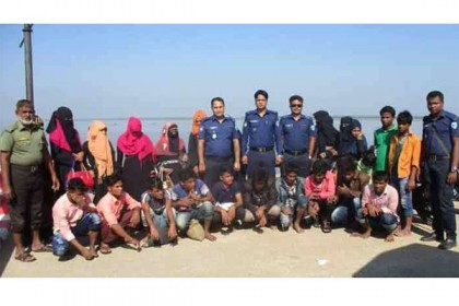মালয়েশিয়া বলে সোনাদিয়া দ্বীপে রেখে পালাল দালালরা