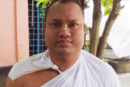 অনিয়মের প্রতিবাদে সাধুর আত্মহত্যা!
