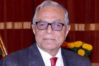 দুই দিনের সফরে রাজশাহী পৌঁছেছেন রাষ্ট্রপতি
