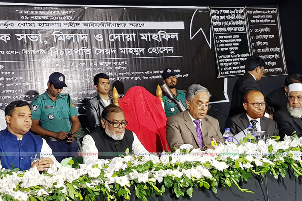 আইনজীবীগণ হচ্ছেন সোশ্যাল ইঞ্জিনিয়ার : প্রধান বিচারপতি 
