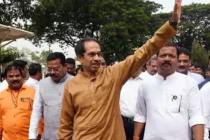 মহারাষ্ট্রে আস্থাভোটে জয়ী শিবসেনা-এনসিপি-কংগ্রেস জোট, ওয়াকআউট বিজেপির