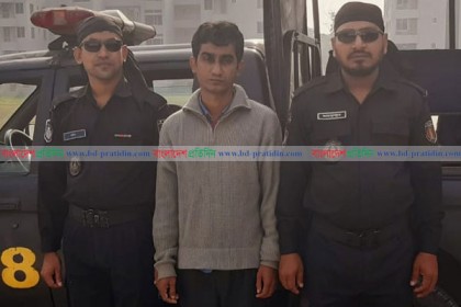 বিয়ের জন্য রাজি করাতে শিশু অপহরণ!

