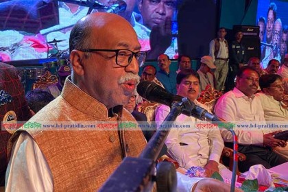 অতি মুনাফার লোভে যেন জনগণ ক্ষতিগ্রস্ত না হয়: শিল্পমন্ত্রী