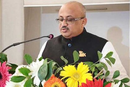 'আদিবাসীদের কী নামে ডাকবো এখনও ঠিক করতে পারিনি'