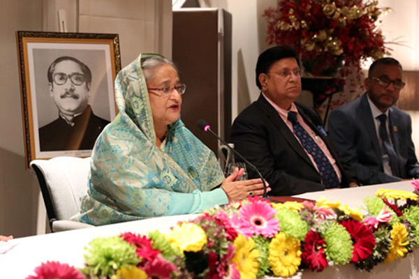 সৎ পথে কামাই করে লবণ-ভাত খাওয়া ভালো: প্রধানমন্ত্রী