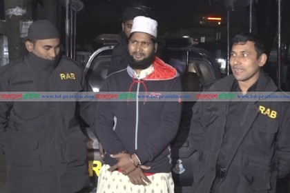 সার্টিফিকেট ছাড়াই ১১ বছর ধরে চিকিৎসা প্রদান!