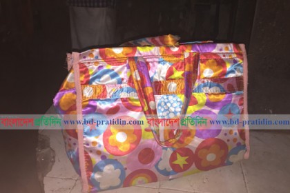 ট্রেনের বগিতে ফেলে যাওয়া ব্যাগে নবজাতকের লাশ