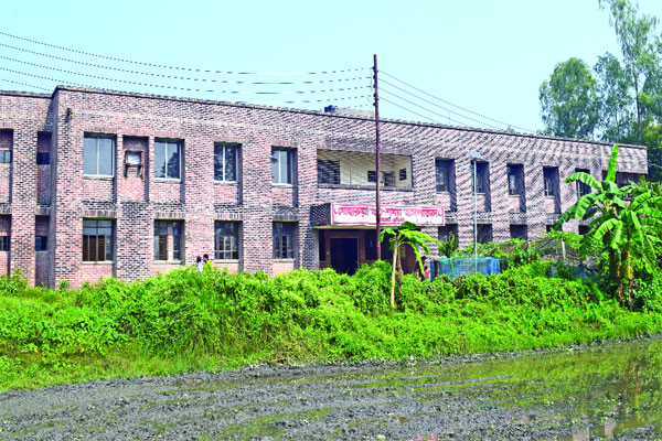 সেই হাসপাতালটির দুর্দশা কাটেনি