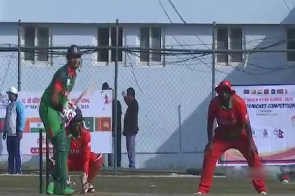 তানভিরের ঘূর্ণিতে মালদ্বীপকে উড়িয়ে দিল বাংলাদেশ