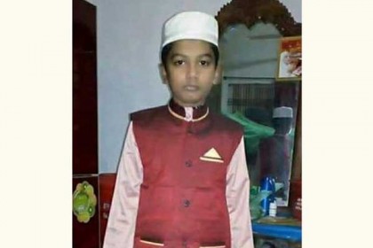 কালীগঞ্জে নিখোঁজ মাদ্রাসা ছাত্রের গলা কাটা লাশ উদ্ধার