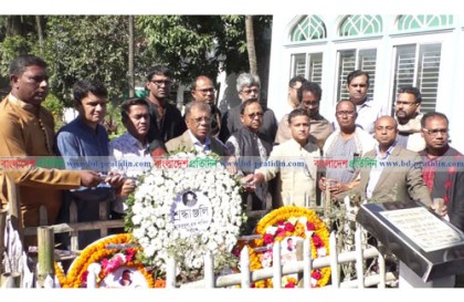 শোক শ্রদ্ধা ও ভালবাসায় কবি শাকিলের তৃতীয় প্রয়াণ দিবস পালিত