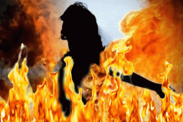 গায়ে আগুন দিয়ে এসএসসি পরীক্ষার্থীর আত্মহত্যা