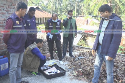 বরিশালে একই পরিবারের ৩ জনের লাশ উদ্ধার